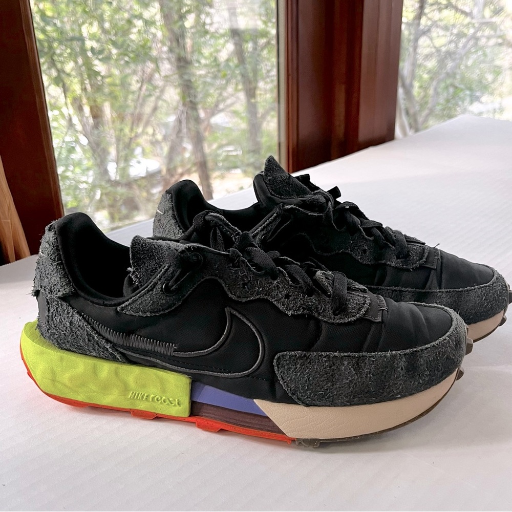 Nike Fontanka Waffle Black Volt Anthracite Women’s Sz 7 Sneakers DC3579-001